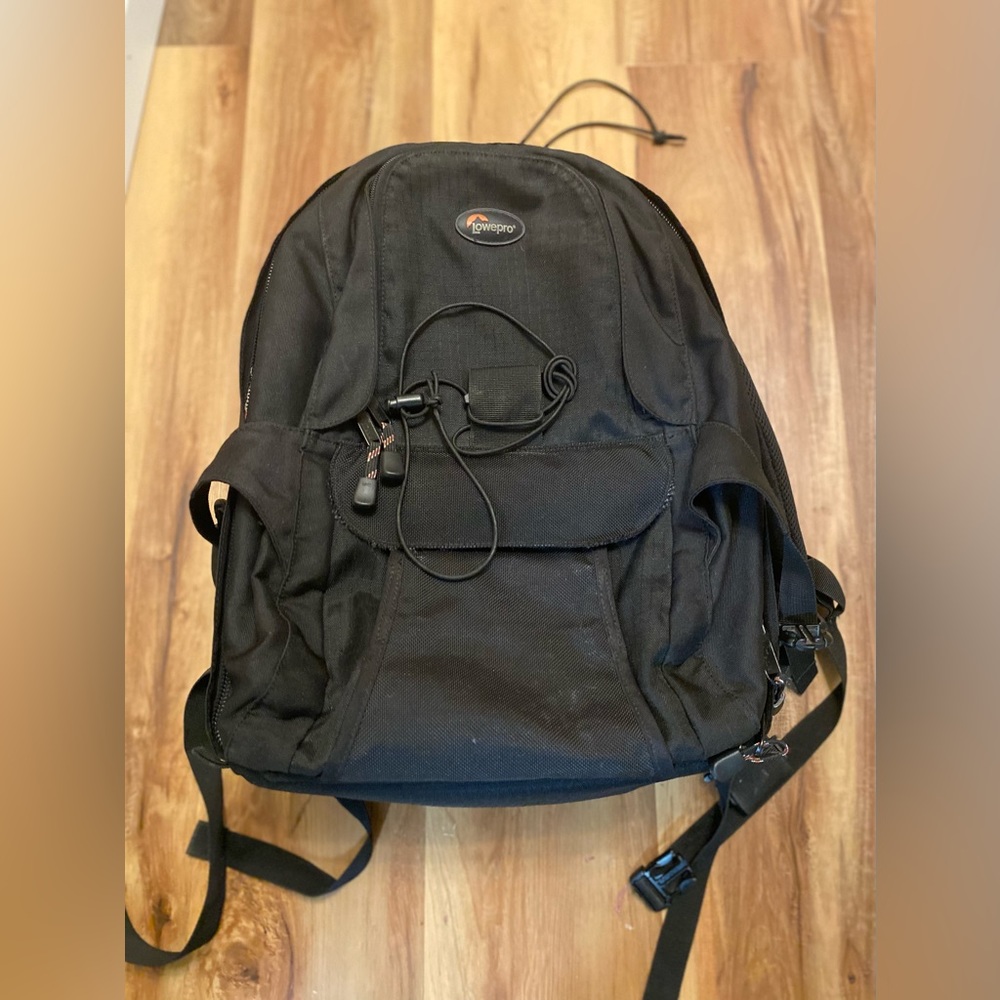 LowePro Gear/Camera Bag
